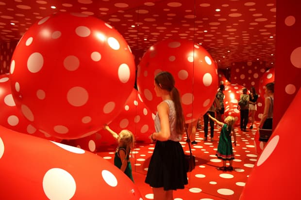 Yayoi Kusama "Look Now, See Forever" @ Queensland Gallery of Modern Art