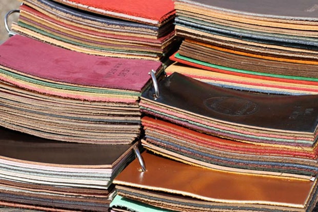 Carryology: Insights - Horween Leather