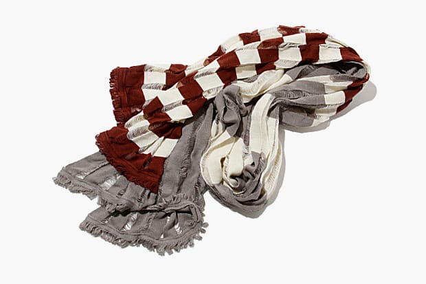 hobo x Tricote Knit Border Stole