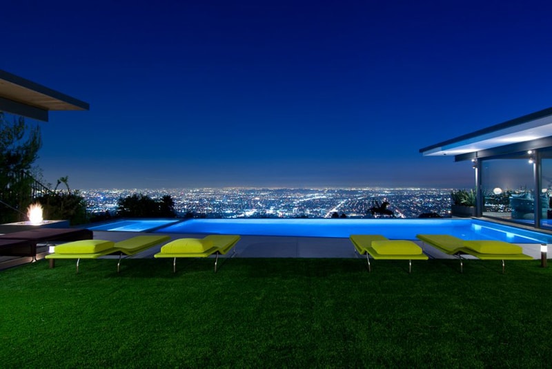 Hopen Place by Whipple Russell Architects