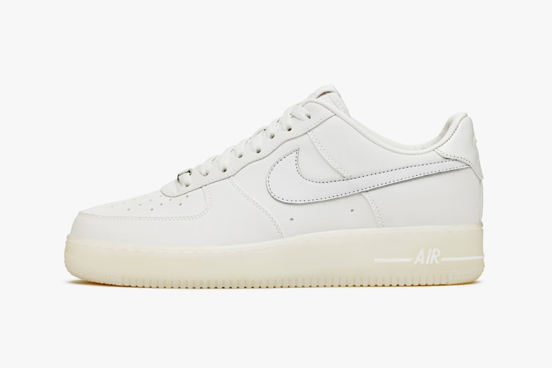 Nike Air Force 1 XXX Pearl Collection