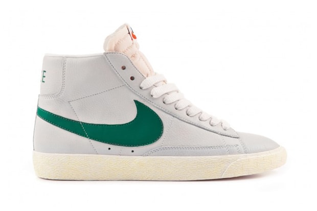 Nike Blazer High VNTG Premium Size? Exclusive