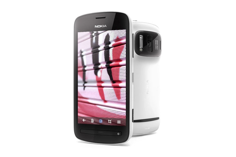 Nokia 808 PureView