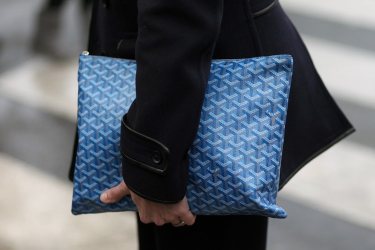 Streetsnaps: Monogram