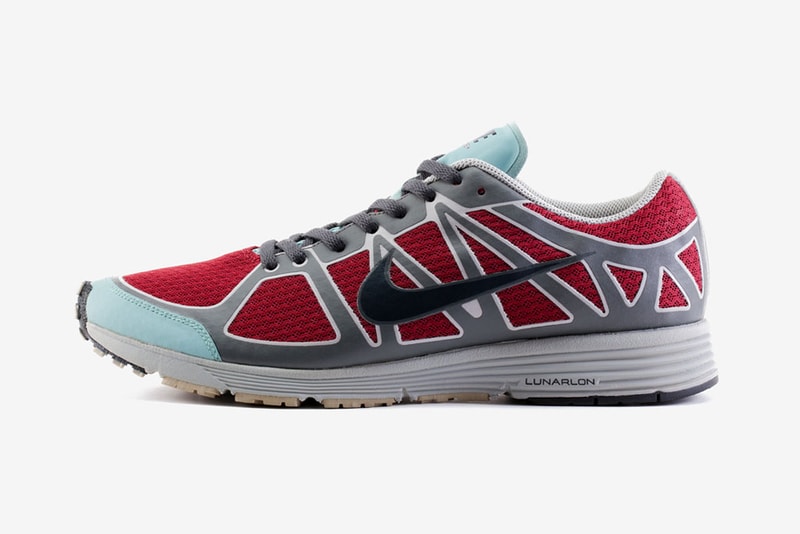 UNDERCOVER x Nike GYAKUSOU 2012 Spring/Summer Footwear Collection