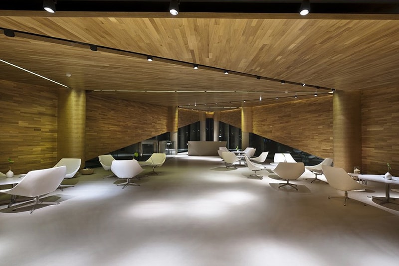 Vanke Triple V Gallery by Ministry of Design