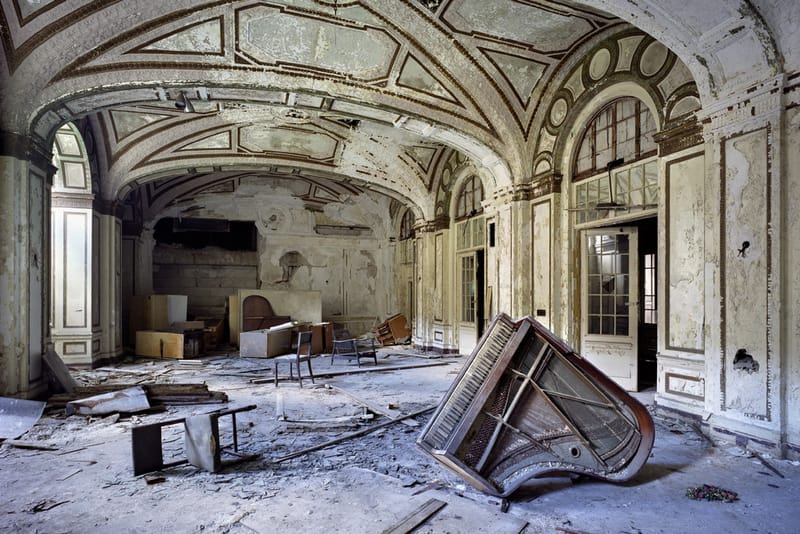 Yves Marchand & Romain Meffre: "The Ruins of Detroit" Exhibition @ Wilmotte Gallery