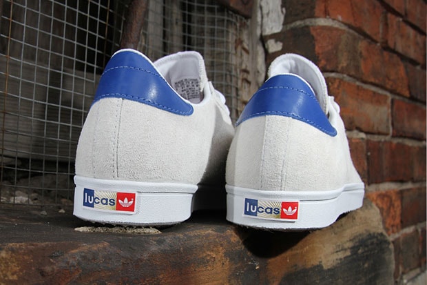 adidas Skateboarding 2012 Rod Laver Running White/Collegiate