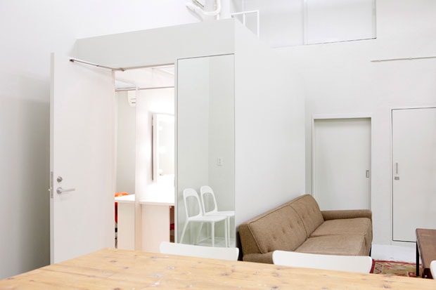 COSTA MESSA Studio WhiteBase