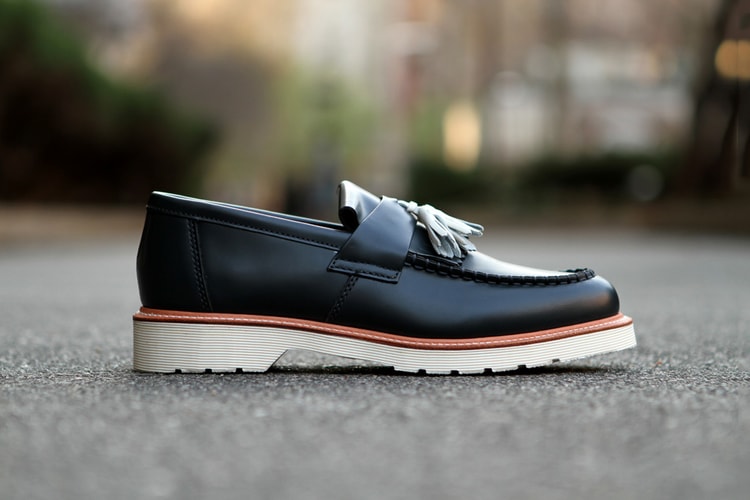 Dr. Martens 2012 Spring/Summer Barrett Navy Loafer