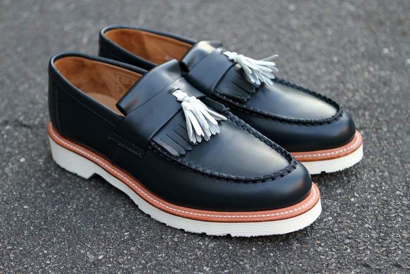 Dr. Martens 2012 Spring/Summer Barrett Navy Loafer