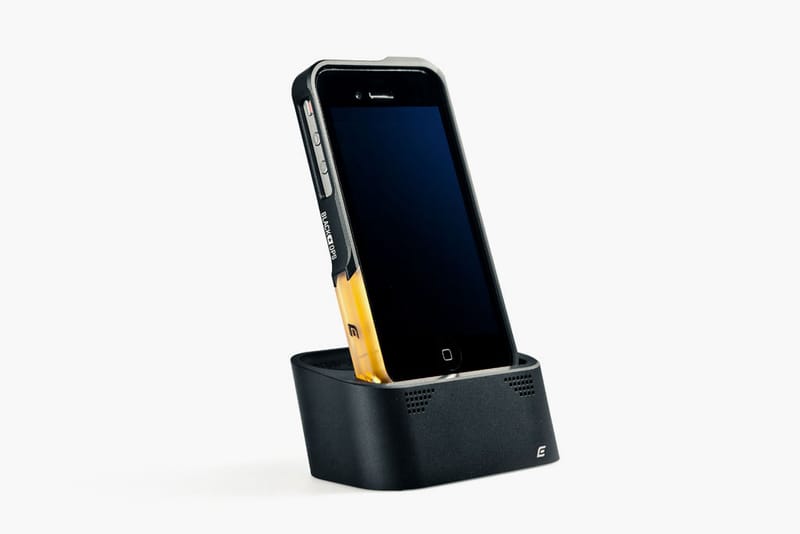 Element Case Vapor Dock for iPhone 4/4S