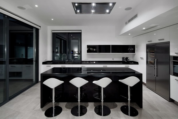 House Colunata by Mario Martins