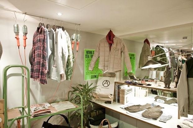 MANUFACTURE: Ian Paley of Garbstore