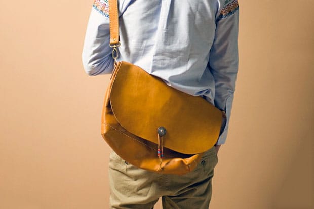 rehacer Hand Made Leather Shoulder Bag