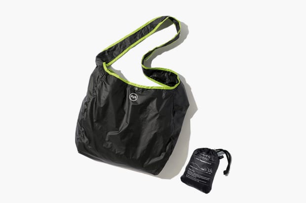 SOPHNET. FsF Packable Shoulder Bag & Cap