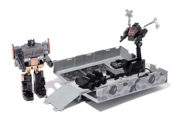 A Bathing Ape x Transformers Convoy Black Version