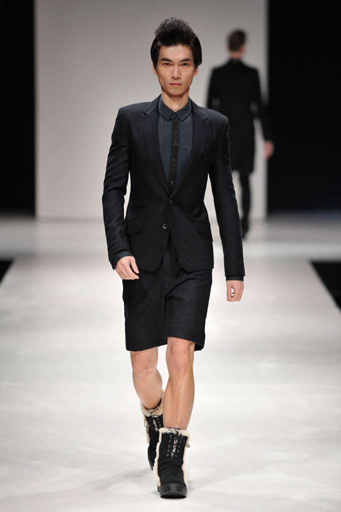 Diet Butcher Slim Skin 2012 Fall/Winter Collection 
