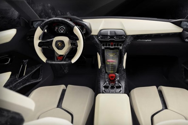 Lamborghini Urus SUV