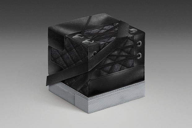 SNEAKERCUBE by Pawel Nolbert
