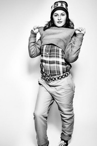 Stussy Amsterdam "Strip for Likes" Facebook Campaign 