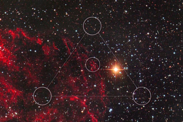 Trippy Geometry Art by Josh Slater Video