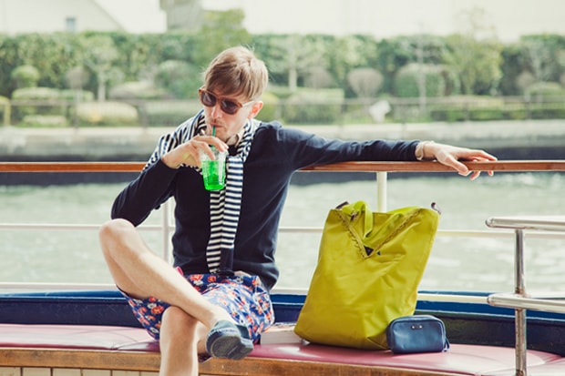 vendor DAY TRIP Editorial