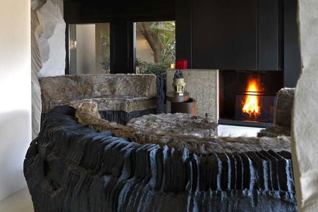 Cave House by Tiziana Serretta 