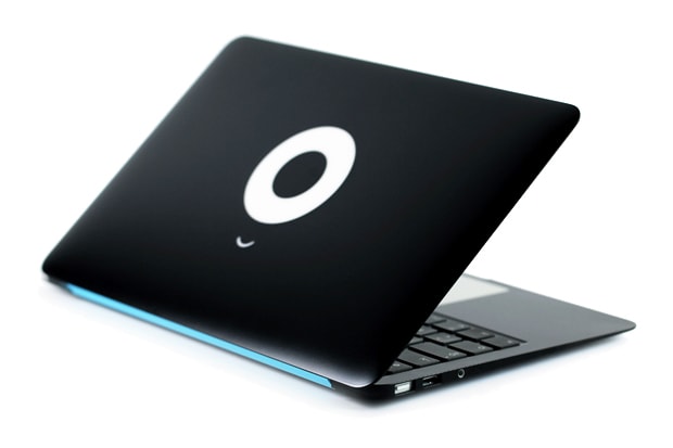 Darcel Disappoints x Colibri Customized Apple Collection