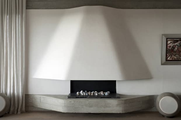 Gordons Bay House by Luigi Rosselli Architects