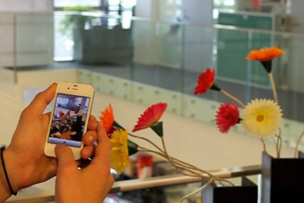 SWYP - MIT Developed Technology for Moving Files Across Devices With a Swipe