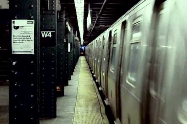 A Beautiful Rendition of the Morning Commute On New York's Subways