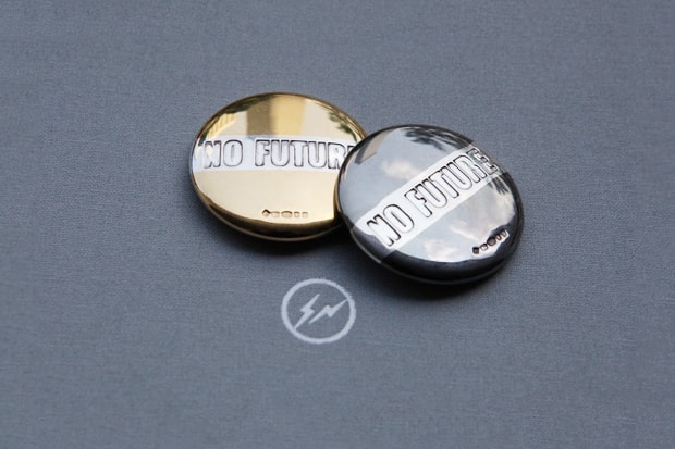 fragment design x BUNNEY "No Future" Badge Stud