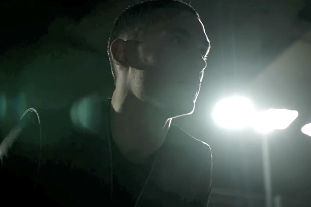 Arsenal and Belgium Defender Thomas Vermaelen Gets Fancy in Belgian Fashion