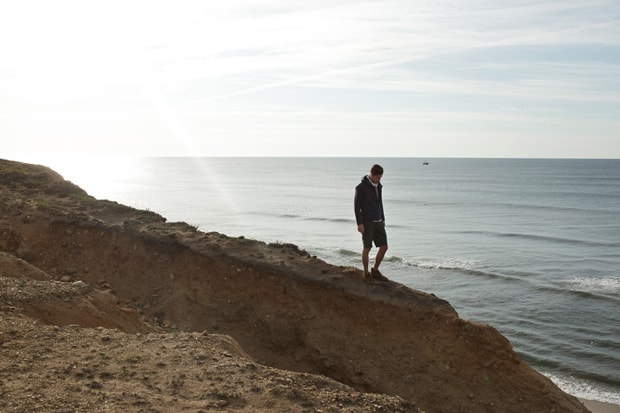 Outlier 2012 The FreeShell