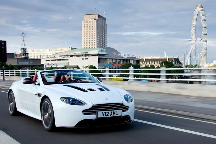 Aston Martin 2013 V12 Vantage Roadster