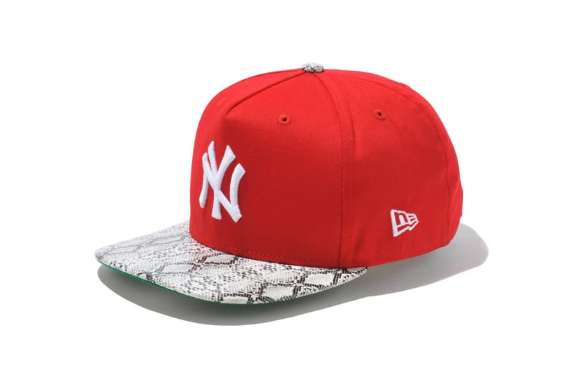 New Era New York Yankees Snake Visor Caps