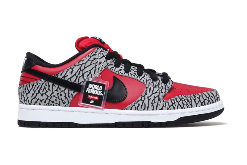 Supreme x Nike SB Dunk Low 2012