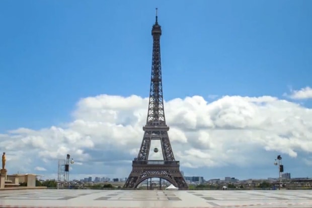 Paris In Motion Timelapse Video