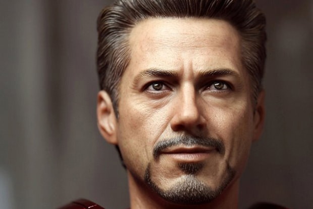 Hot Toys 'The Avengers' Iron Man Mark VII Limited Edition Figure