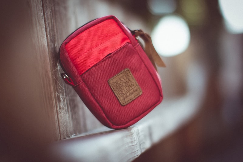 The Hundreds 2012 Fall "Two-Tone" Bag Collection 
