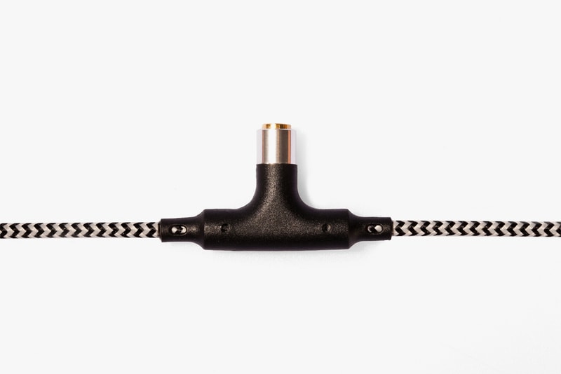 California Headphones Company Laredo