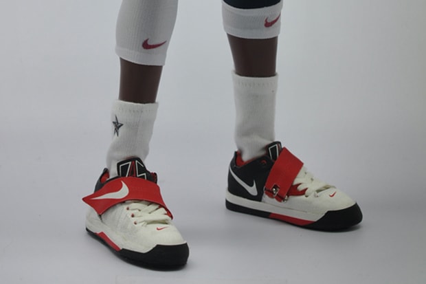 Nike NSW x Coolrain "Dream Team" Figures featuring Kobe Bryant, LeBron James and Kevin Durant