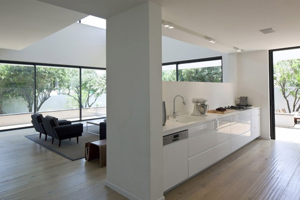 G House by Paz Gersh Architects