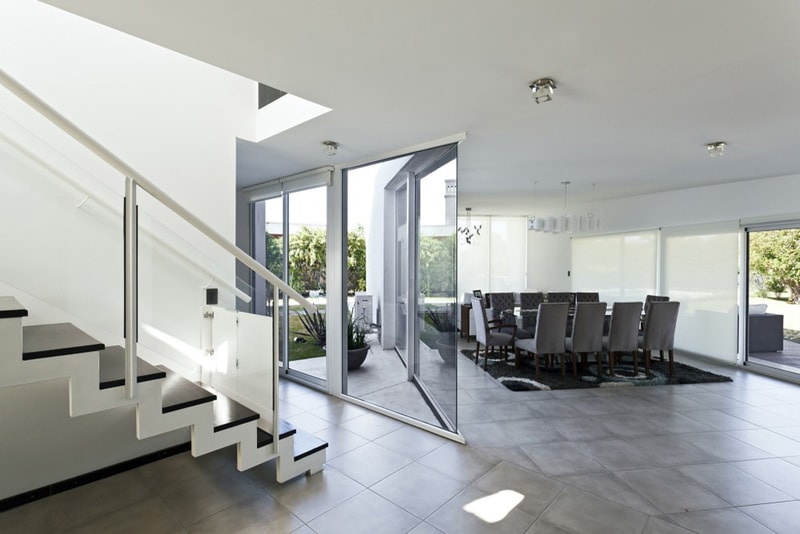 House V by I + GC [arquitectura]