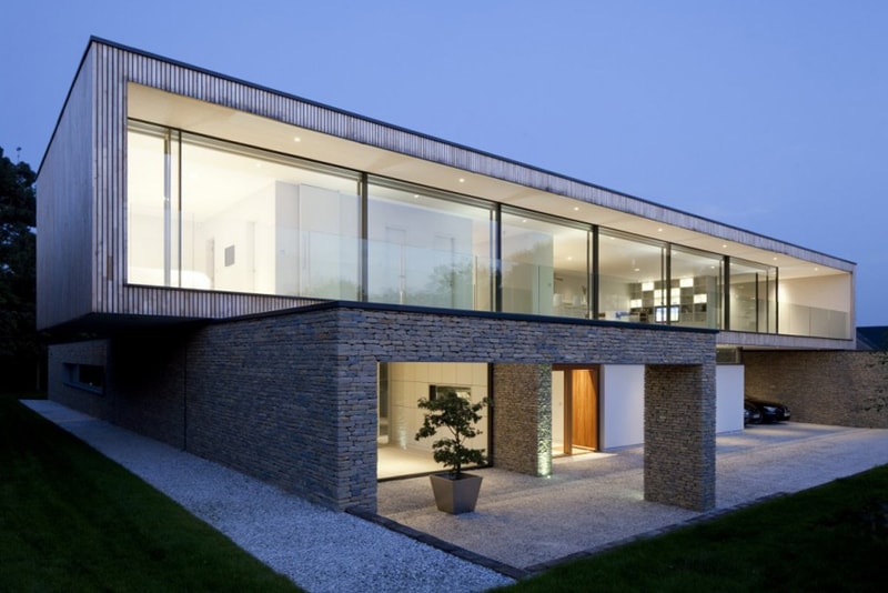 Hurst House by John Pardey Architects and Strom Architects
