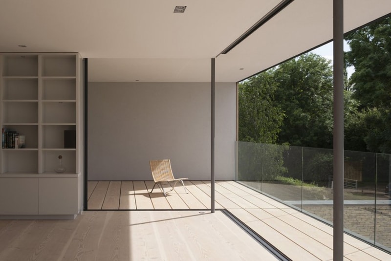Hurst House by John Pardey Architects and Strom Architects