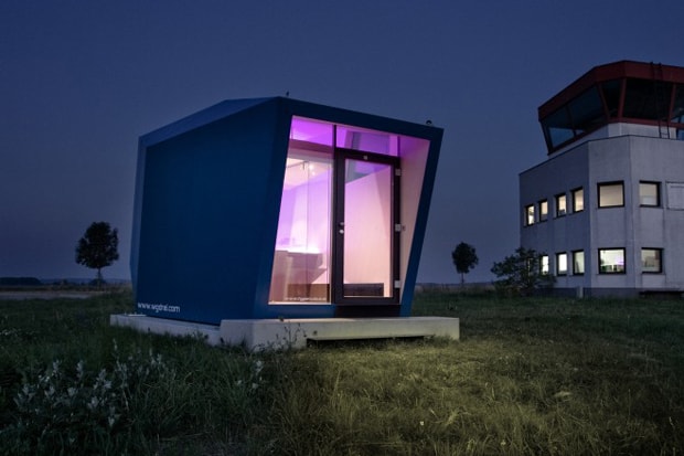 Hypercubus by Studio WG3