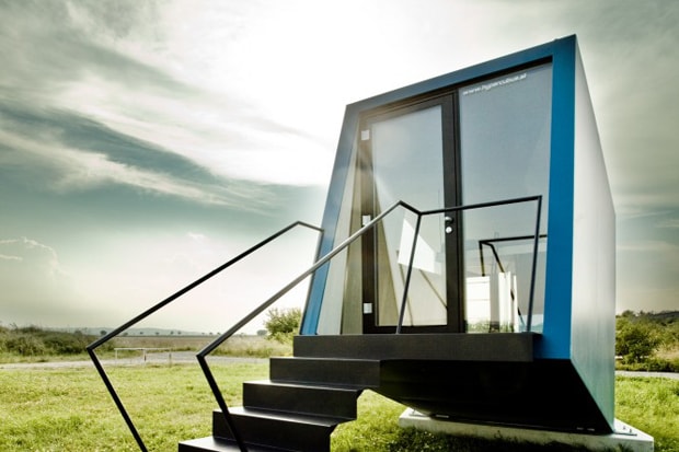 Hypercubus by Studio WG3