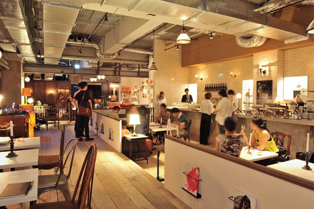 Idol Cafe, Shop and Event Space  Opens in Tokyo